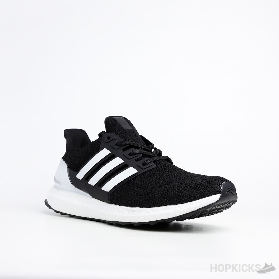 Ultra boost 4.0 black best sale white stripes